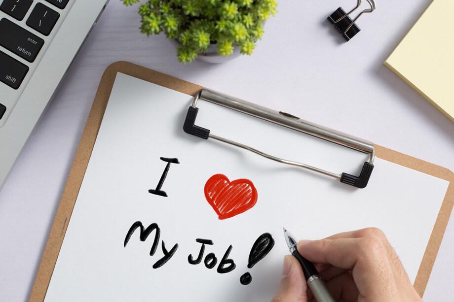Find a Job You Love: 4 Steps to Pursue Your Passion